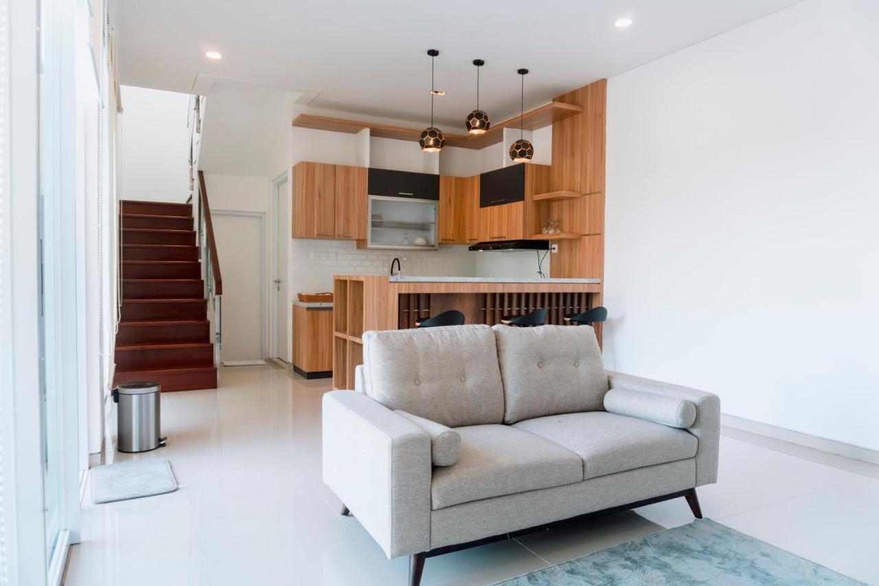 Melase Hill Villa Lajor エクステリア 写真